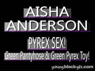 Lákavý násťročné čierne priateľka aisha anderson