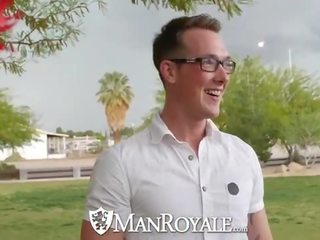 Manroyale cinco 德 mayo celebration 他媽的