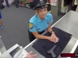 Sensual polícia fica fodido por loja owner