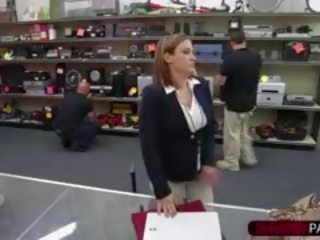 Sexy Business Lady Gets Scammed At Shop