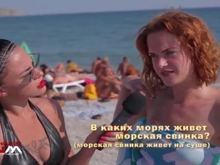 Russisch hottie interviews naakt kuikens & jongens op n