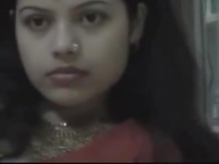 هندي الأزواج تتمتع هم شهر العسل في hotel- كامل فيديو في hotcamgirls.in